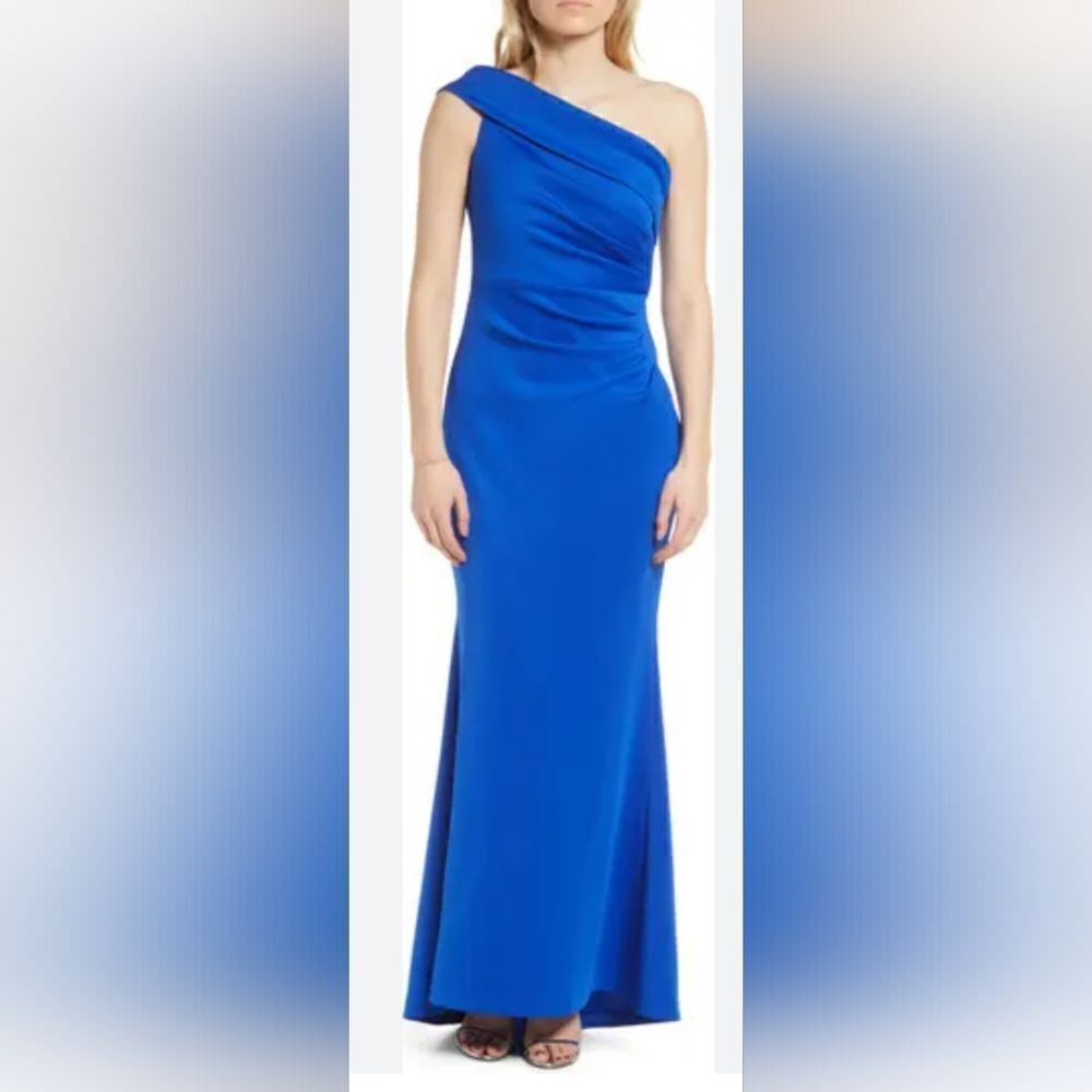 Eliza J Off the Shoulder Fit & Flare Gown NWT size 8 Blue